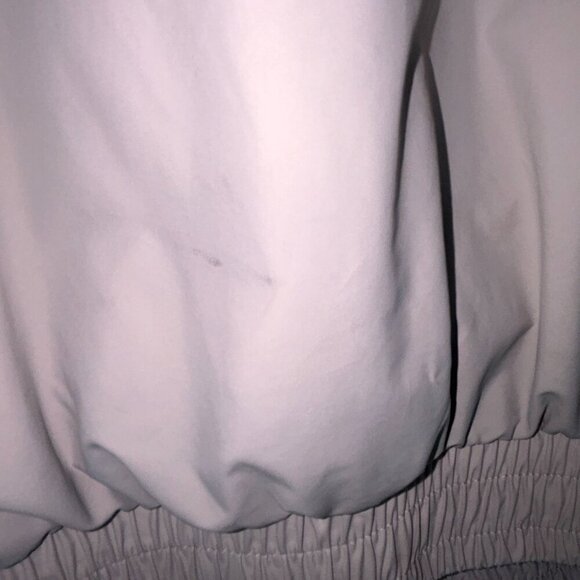 Mizuno Performance Wear Mens M Gray Windbreaker Chest 44 Wrist Closures - Picture 9 of 16